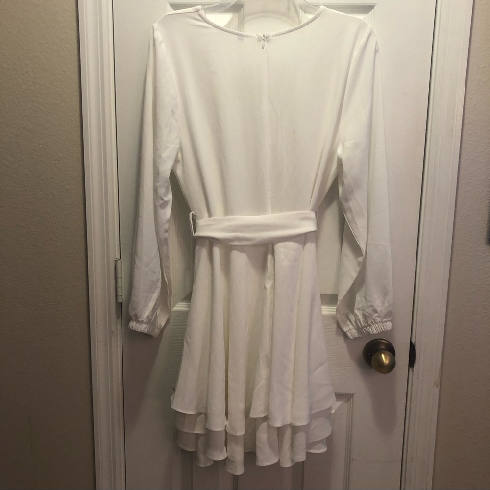 White tiered mini dress. Like new condition.